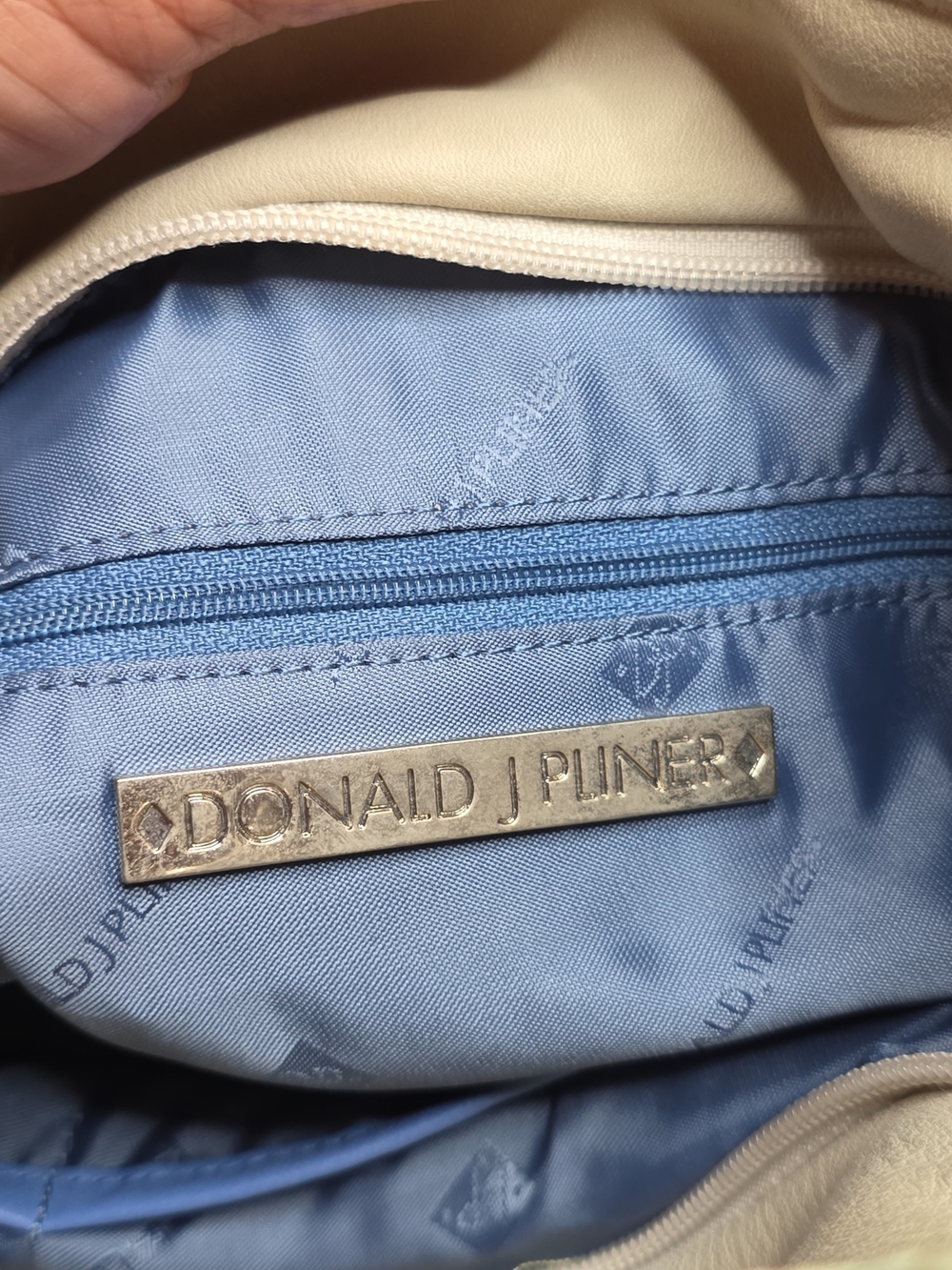 Donald J. Pliner Vintage Cream Braided-Handle Shoulder Bag NWT Retail $320 - Picture 11 of 15